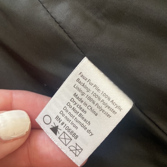 Appaman, size 5, kids, fake fur black jacket - Picture 5 of 6